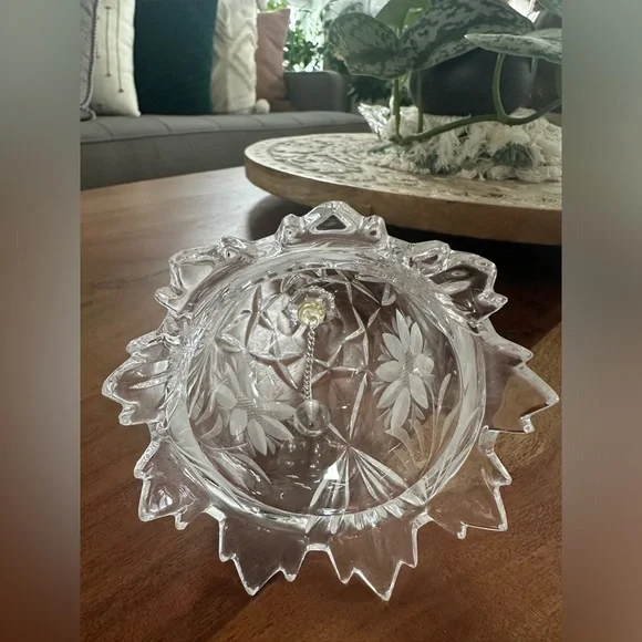 Vintage Western Germany Crystal Bell Boho - Picture 4 of 4